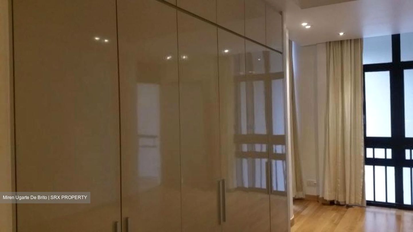 The Colonnade (D10), Condominium #334287751